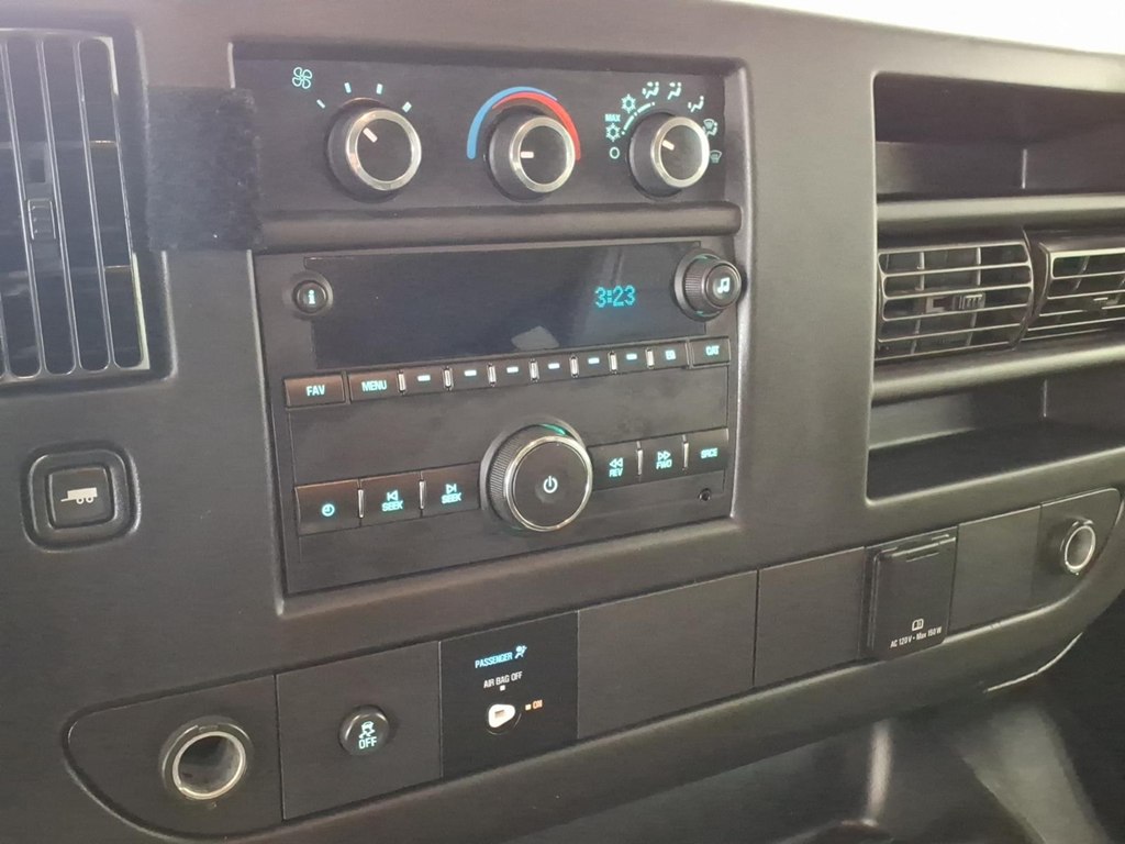 Photo 12 of this CHEVROLET EXPRESS
