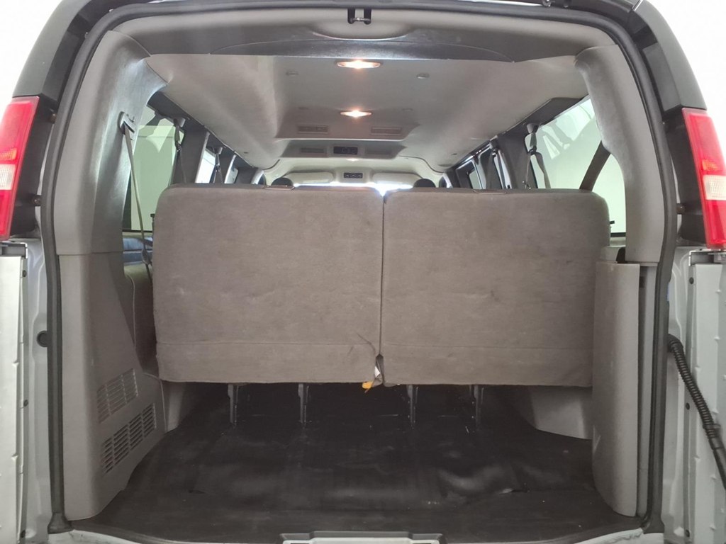 Photo 18 of this CHEVROLET EXPRESS