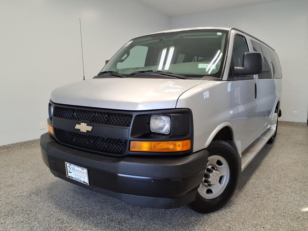 2017 CHEVROLET EXPRESS