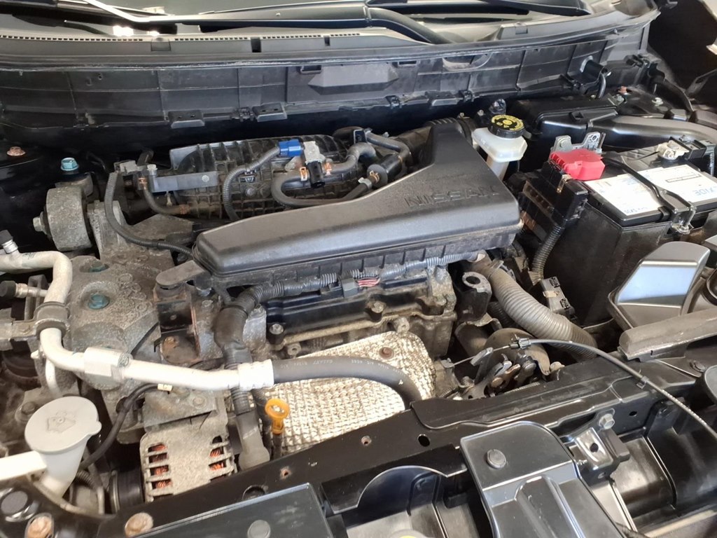 Photo 23 of this NISSAN ROGUE