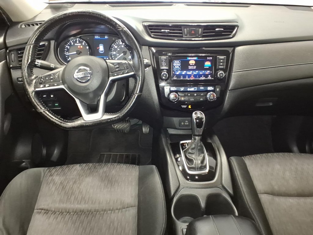 Photo 9 of this NISSAN ROGUE