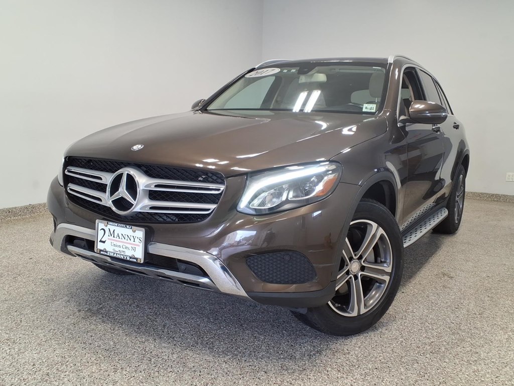 2017 MERCEDES-BENZ GLC