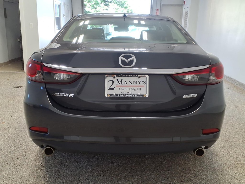 Photo 5 of this MAZDA MAZDA6