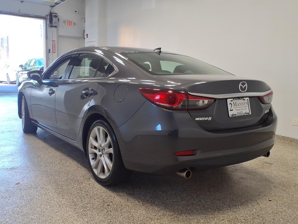 Photo 6 of this MAZDA MAZDA6
