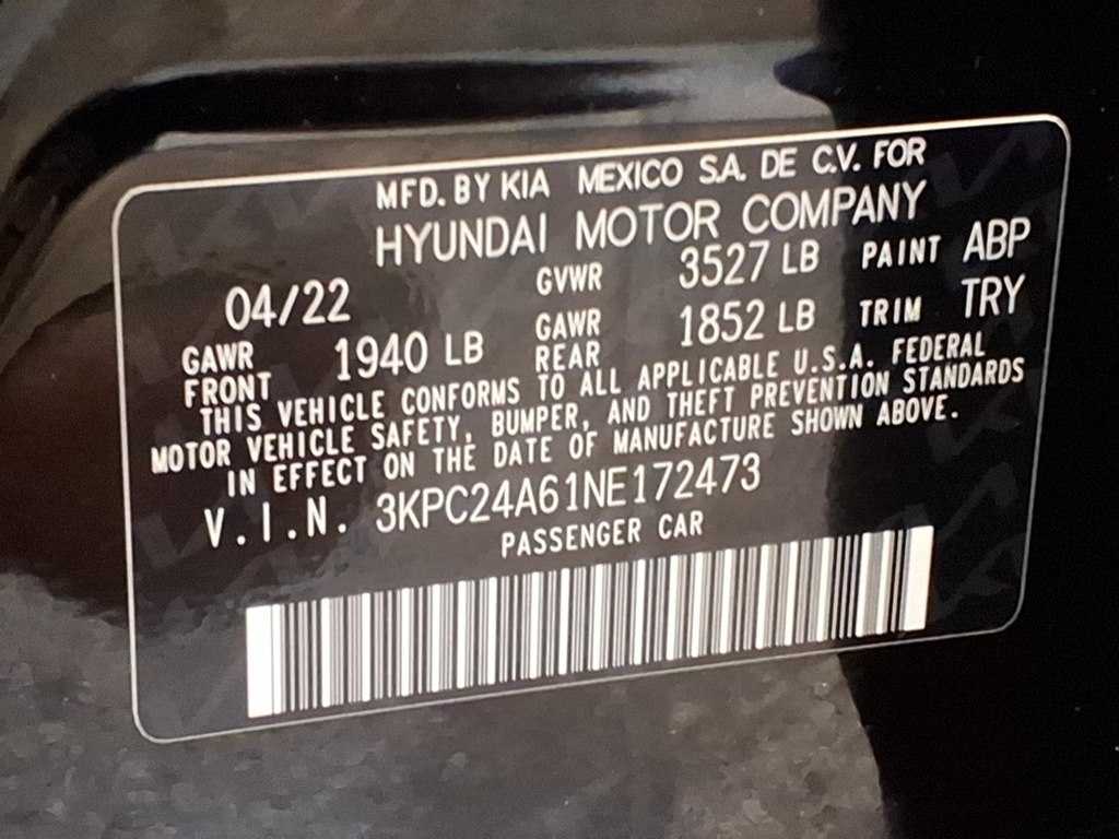 Photo 22 of this HYUNDAI ACCENT