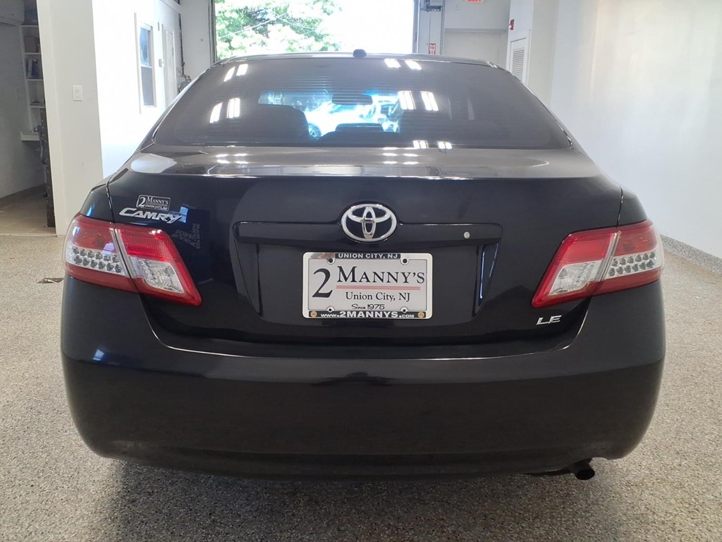 Photo 5 of this TOYOTA CAMRY