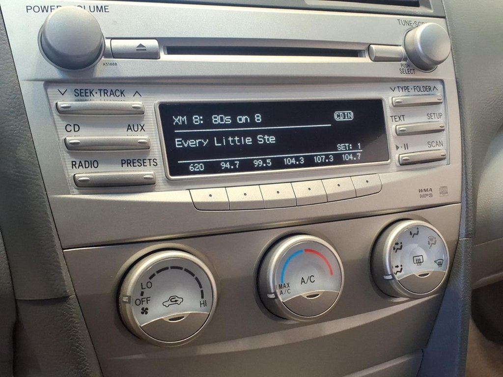 Photo 16 of this TOYOTA CAMRY