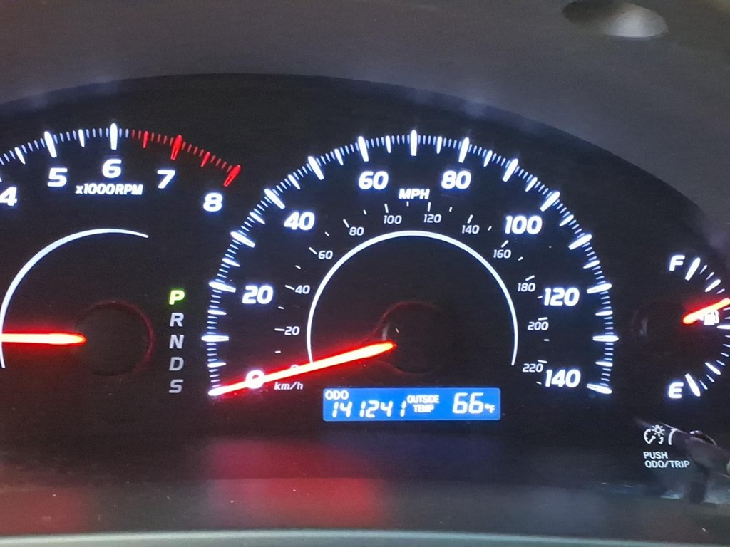 Photo 11 of this TOYOTA CAMRY