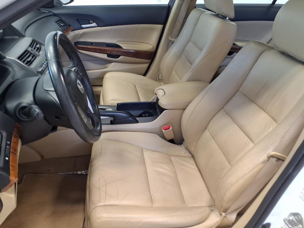 Photo 15 of this HONDA ACCORD