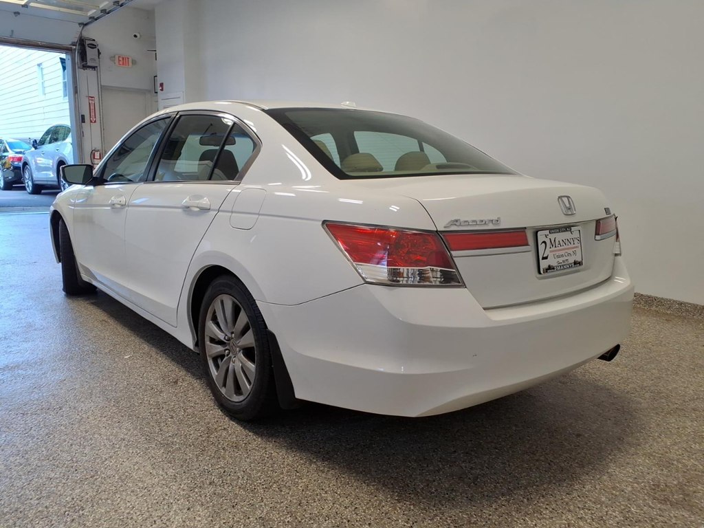 Photo 6 of this HONDA ACCORD