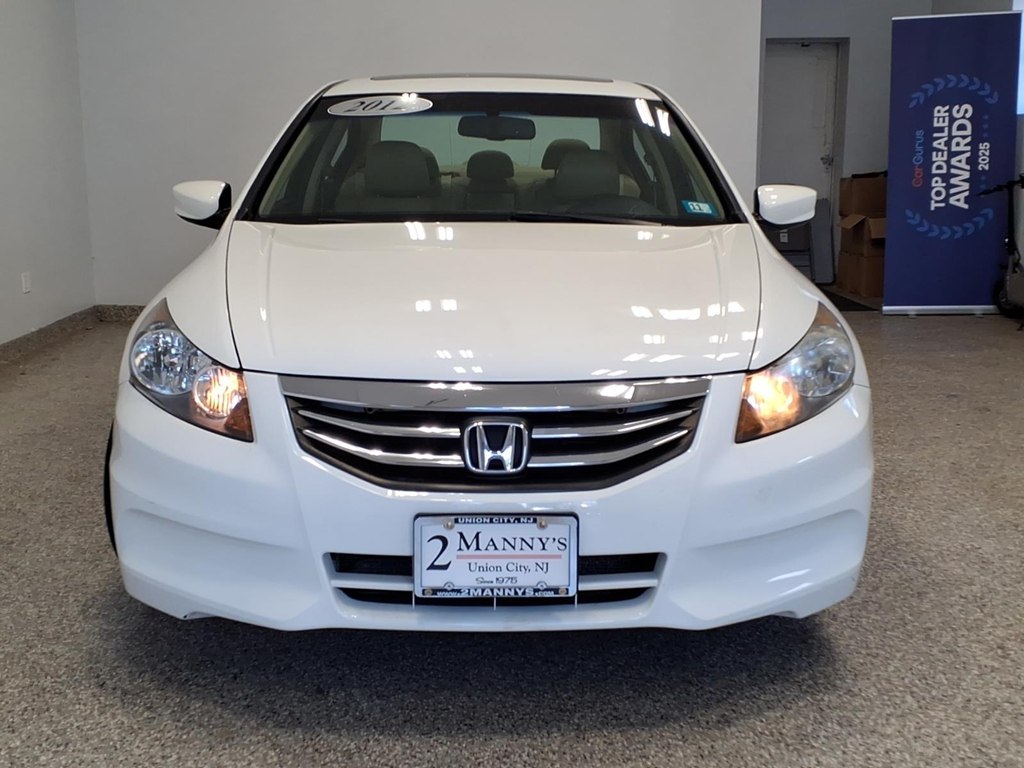 Photo 2 of this HONDA ACCORD