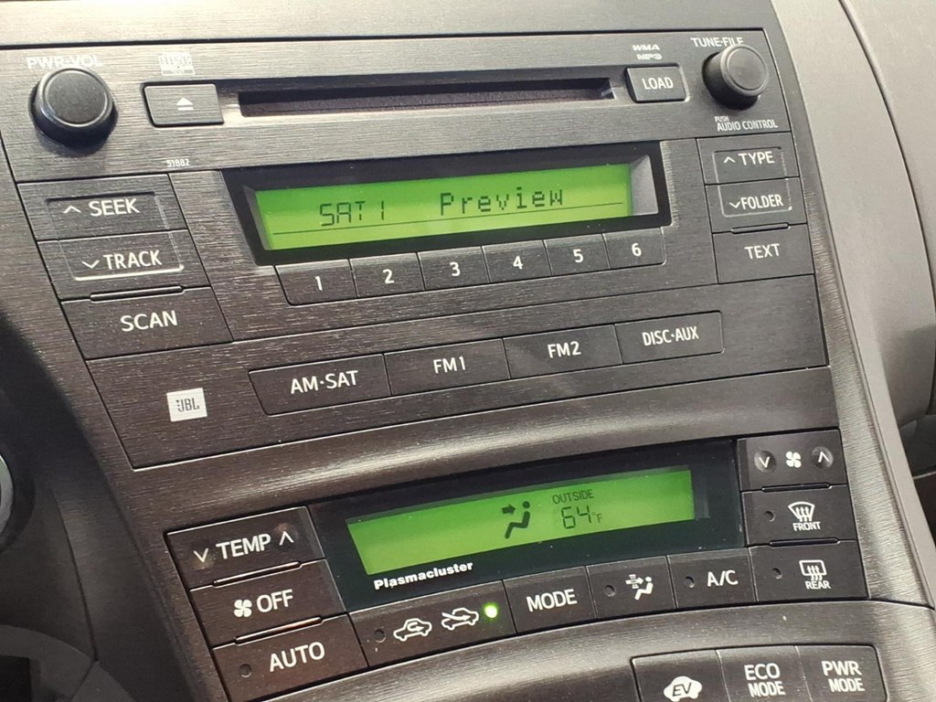 Photo 14 of this TOYOTA PRIUS