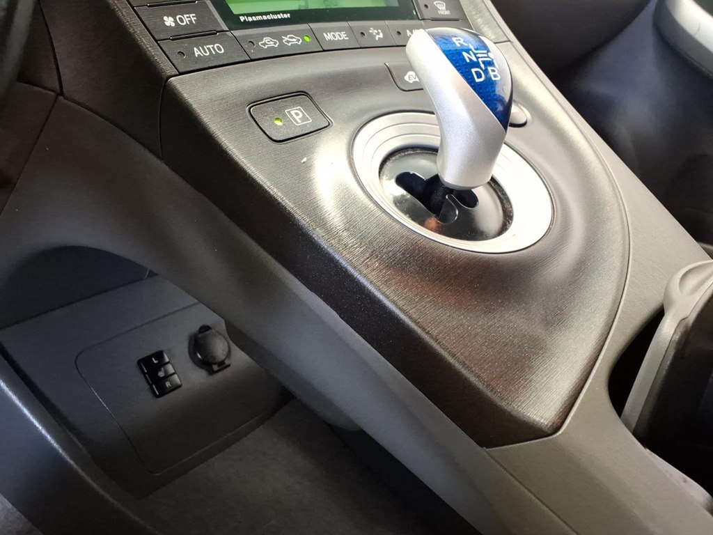 Photo 16 of this TOYOTA PRIUS