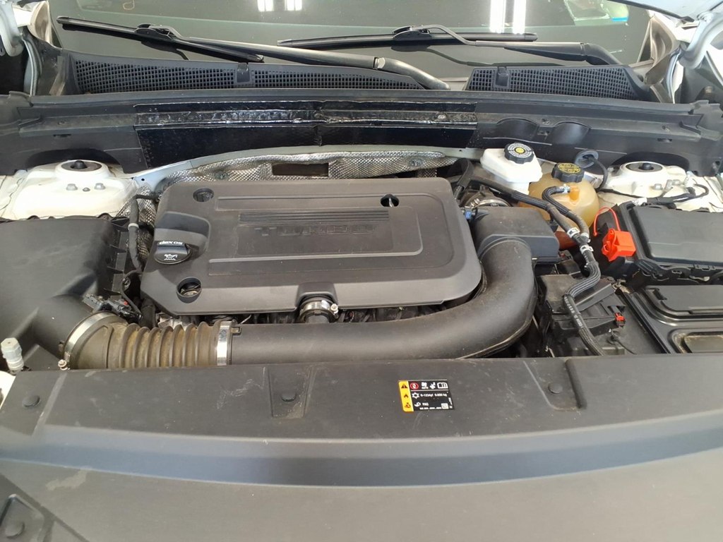 Photo 23 of this BUICK ENVISION