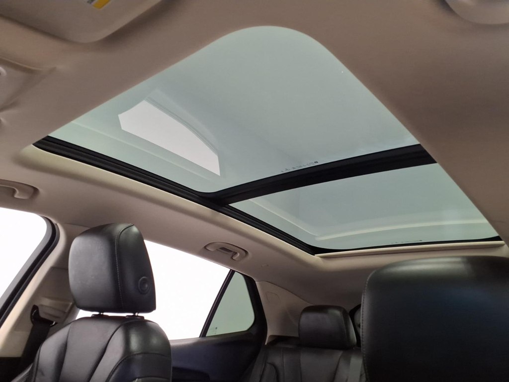 Photo 22 of this BUICK ENVISION