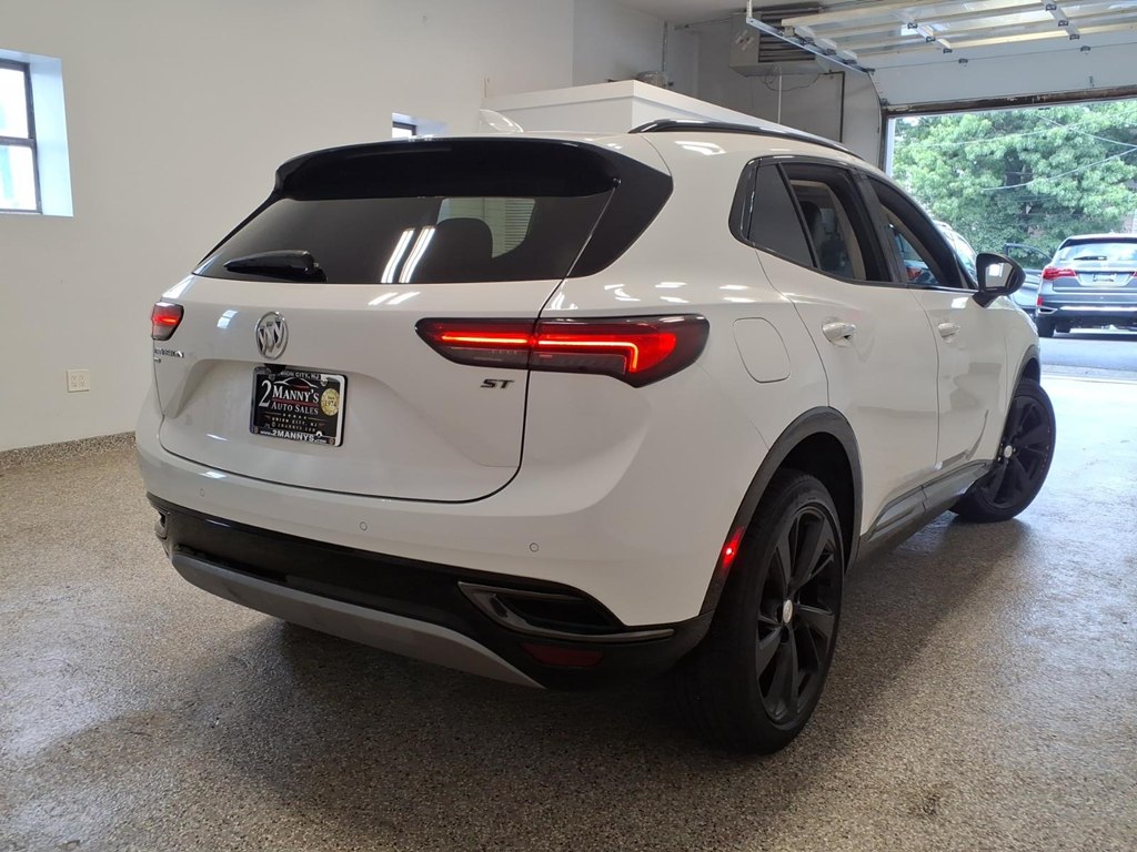 Photo 4 of this BUICK ENVISION