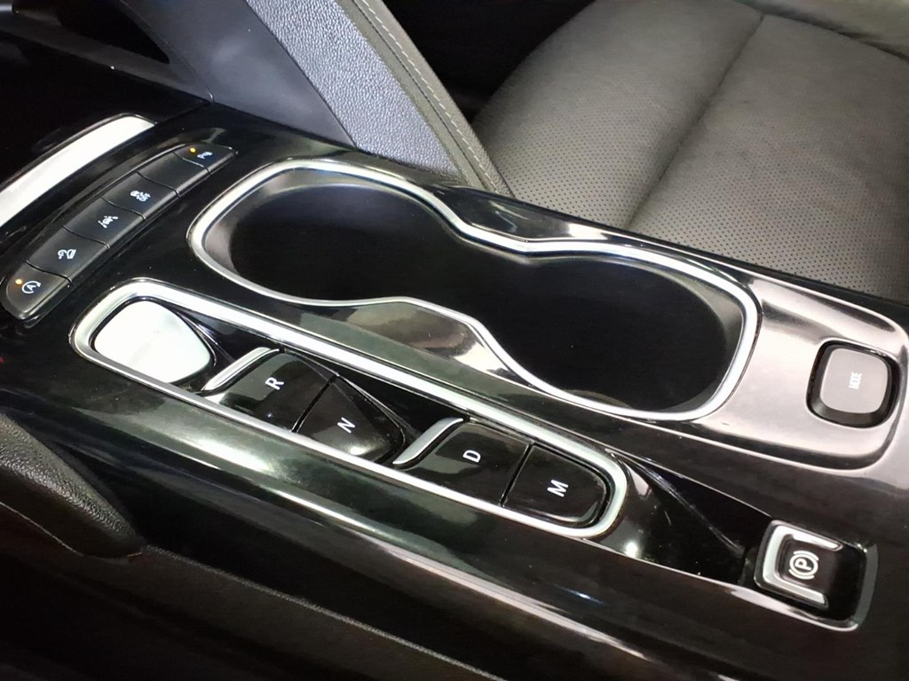 Photo 17 of this BUICK ENVISION