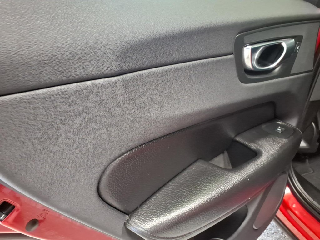 Photo 18 of this VOLVO XC60