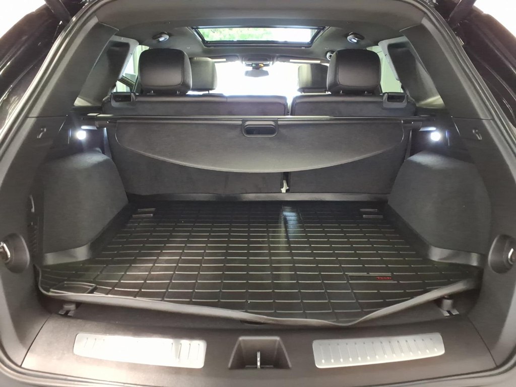 Photo 25 of this CADILLAC XT5