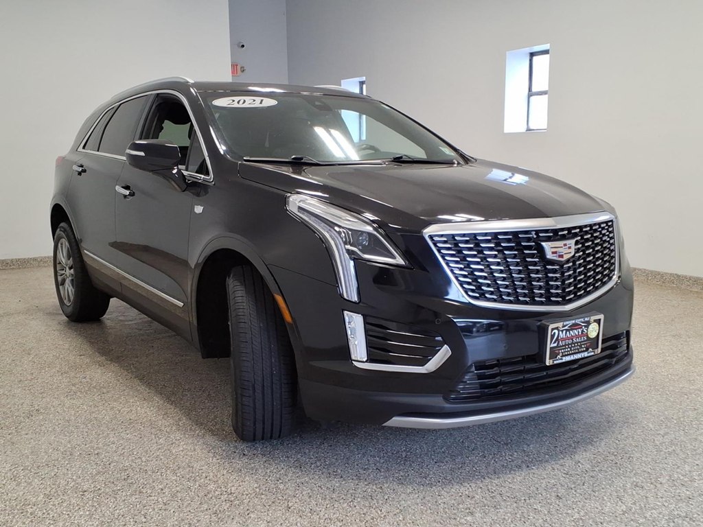 Photo 3 of this CADILLAC XT5