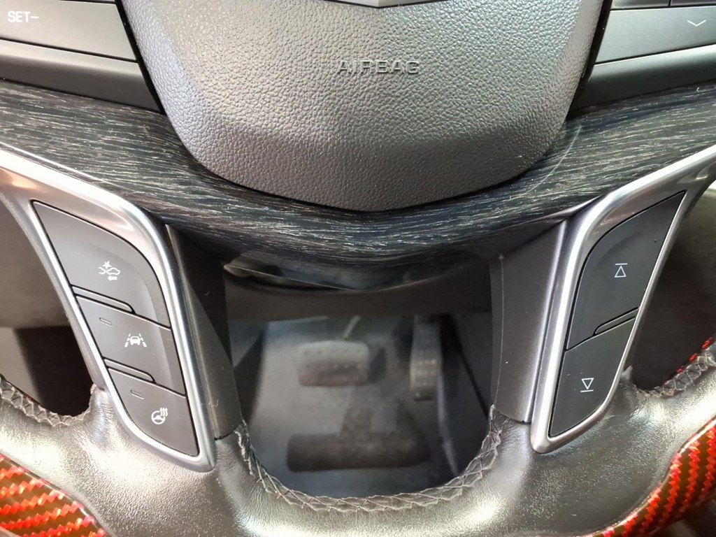 Photo 13 of this CADILLAC XT5