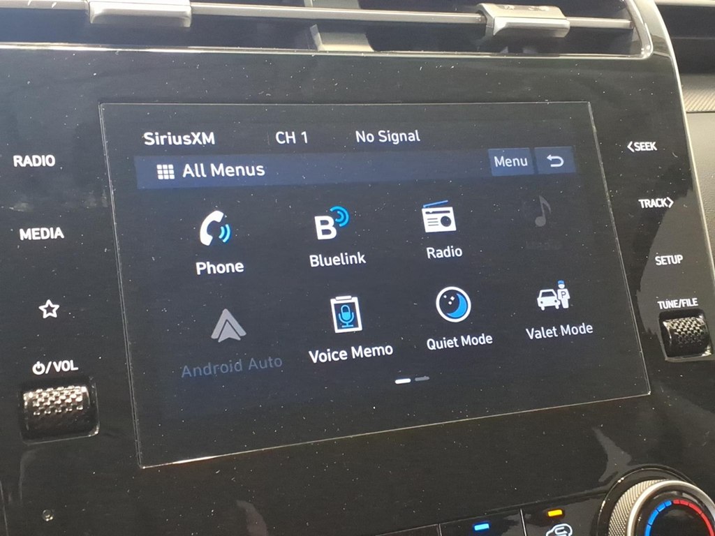 Photo 17 of this HYUNDAI TUCSON