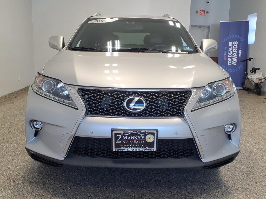 Photo 2 of this LEXUS RX 350
