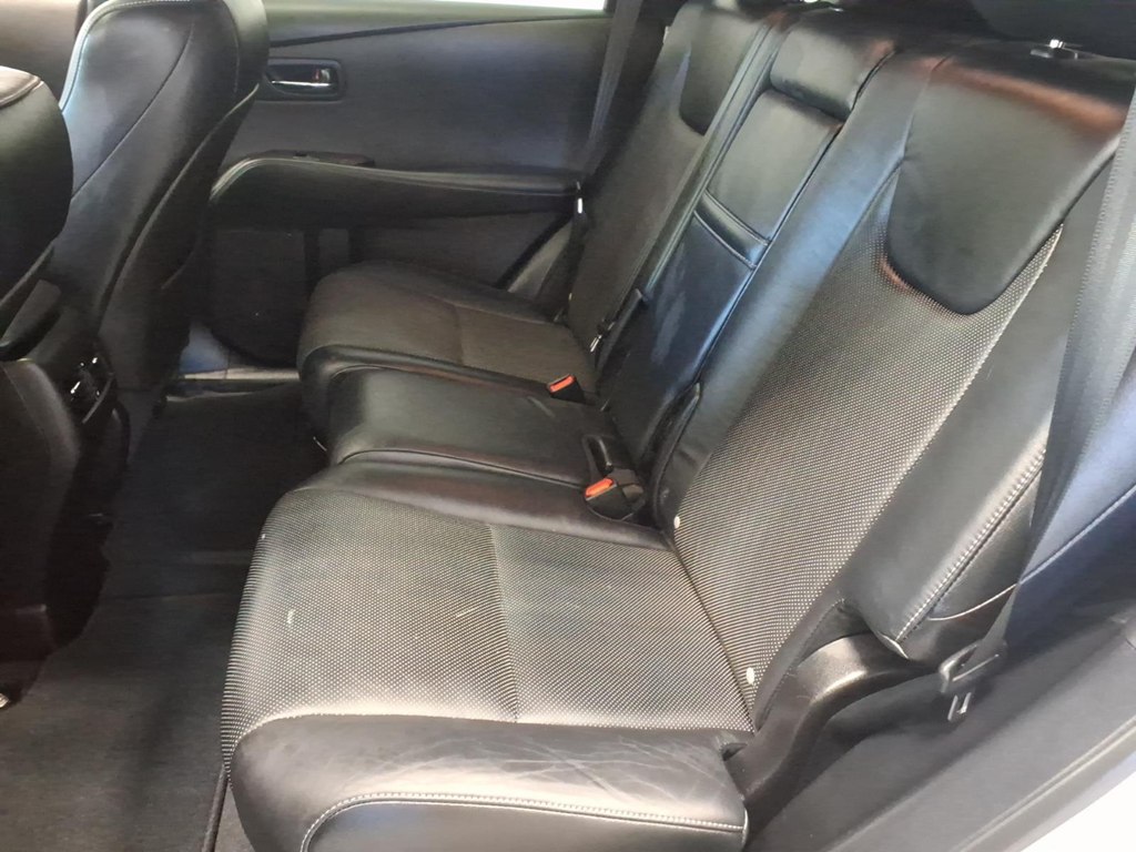 Photo 22 of this LEXUS RX 350