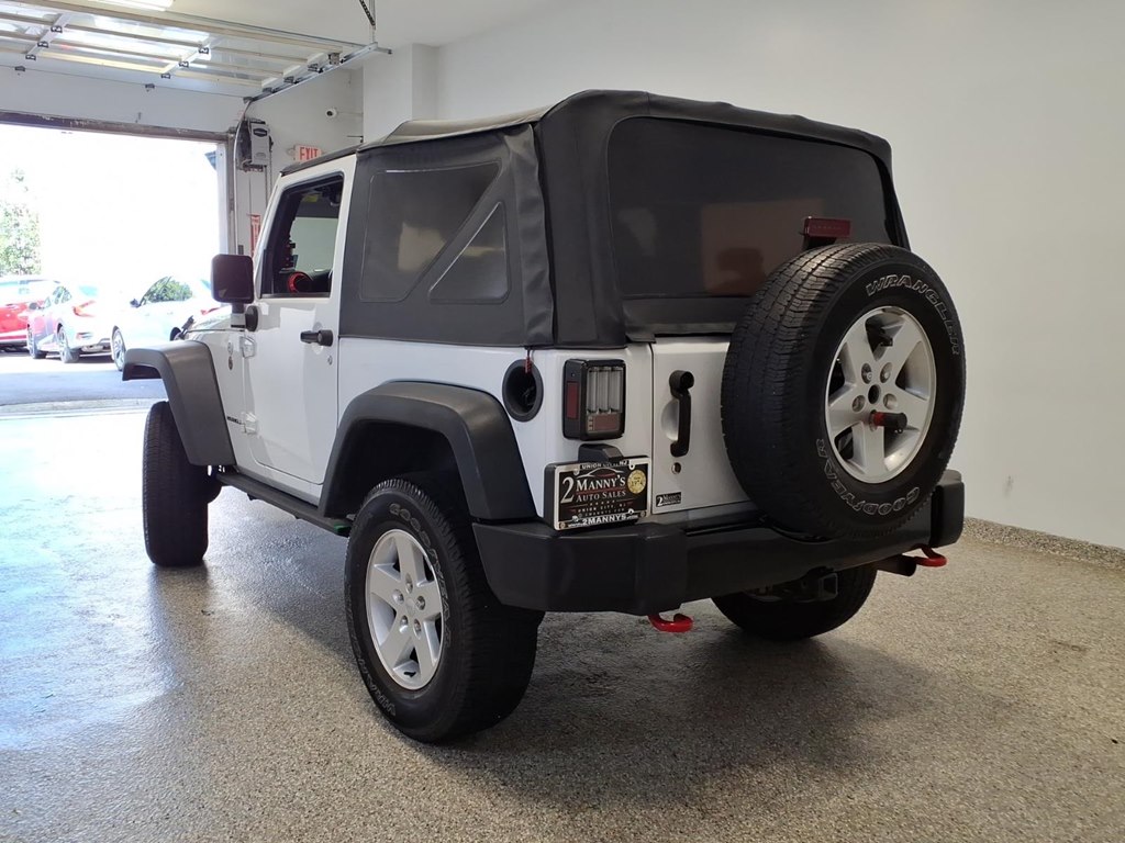 Photo 6 of this JEEP WRANGLER