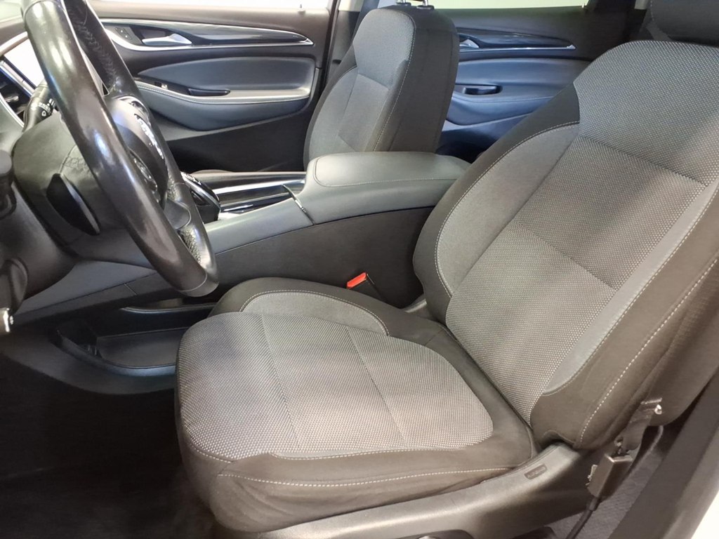 Photo 17 of this BUICK ENCLAVE