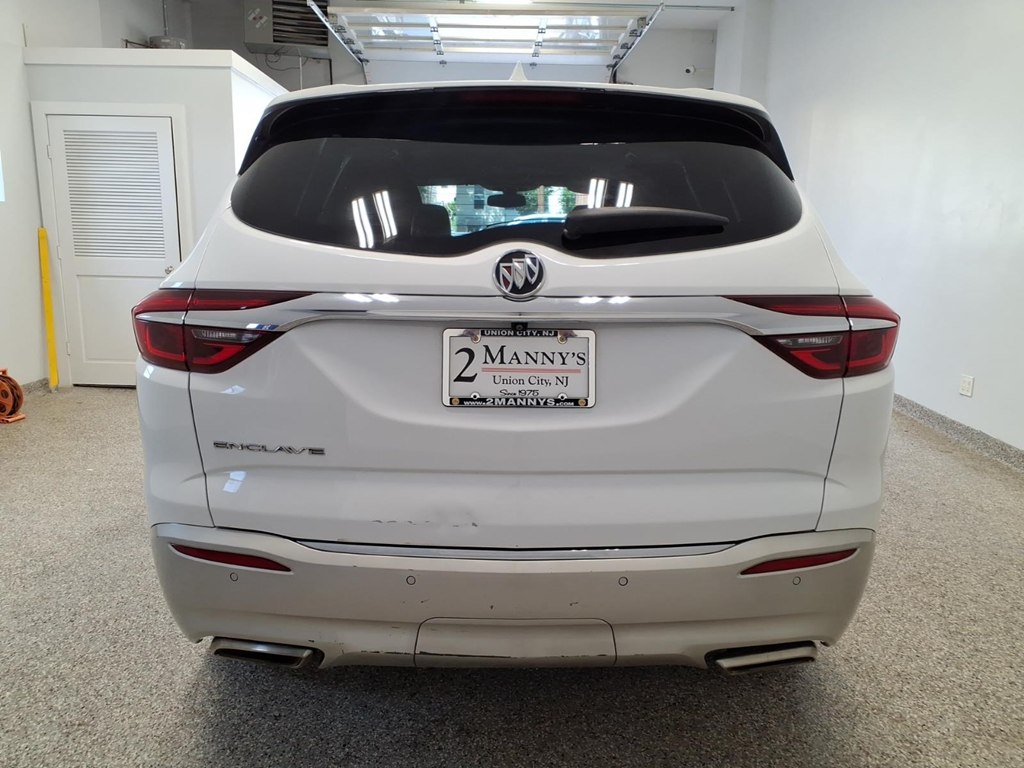 Photo 5 of this BUICK ENCLAVE