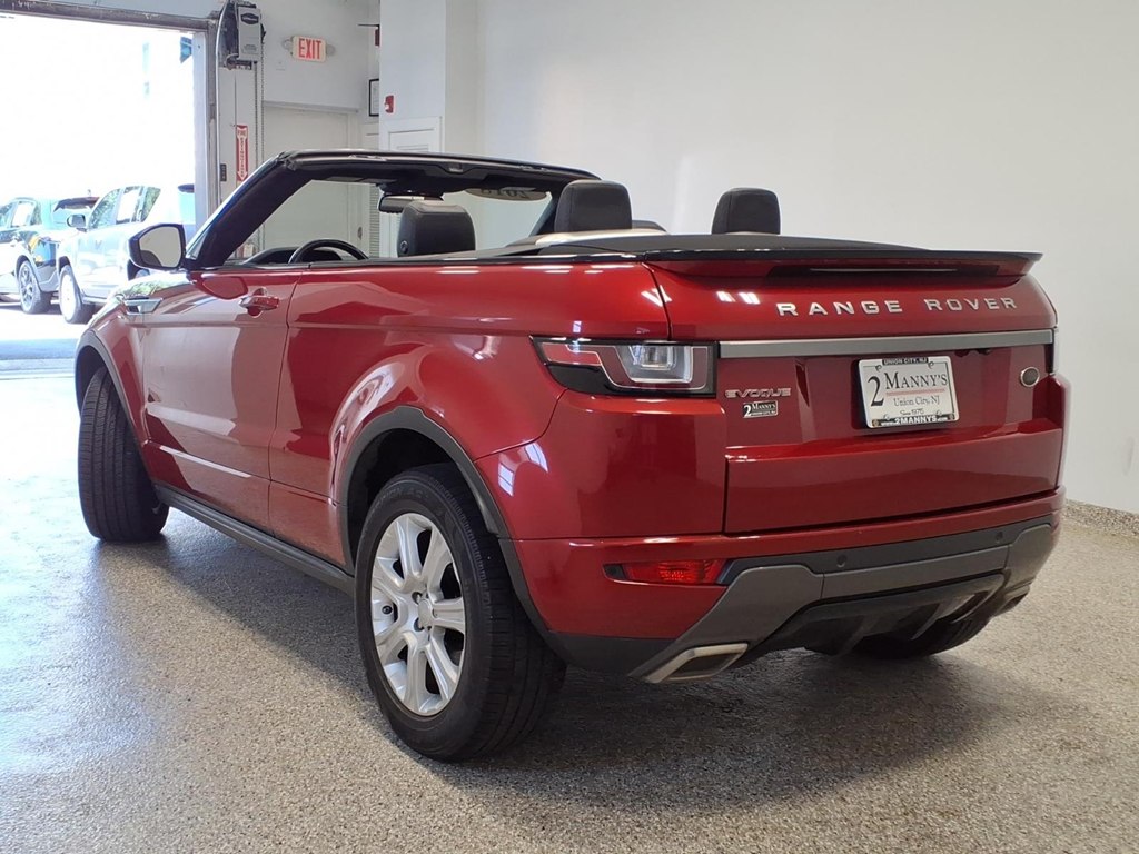 Photo 6 of this LAND ROVER RANGE ROVER EVO