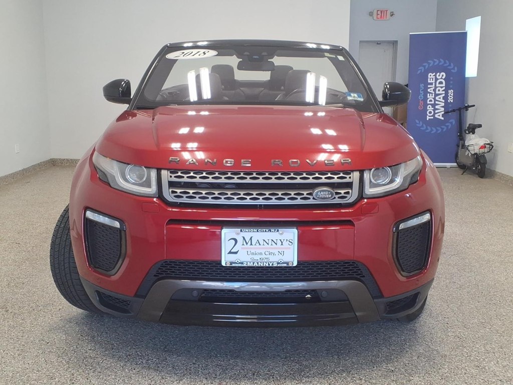 Photo 2 of this LAND ROVER RANGE ROVER EVO