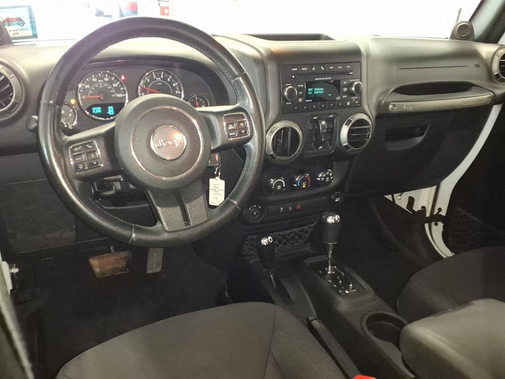 Photo 10 of this JEEP WRANGLER UNLIMI