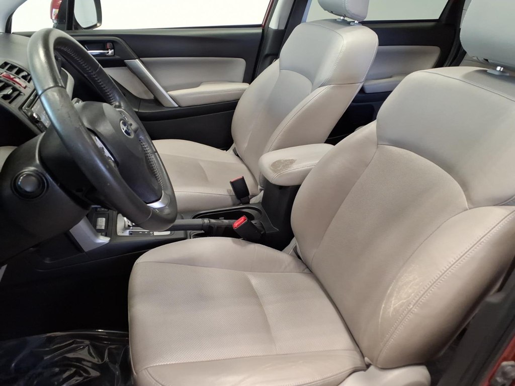 Photo 18 of this SUBARU FORESTER