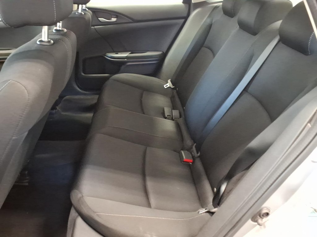 Photo 17 of this HONDA CIVIC