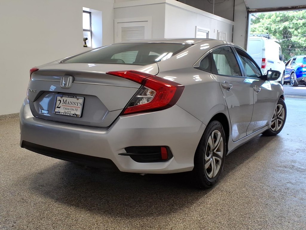 Photo 4 of this HONDA CIVIC