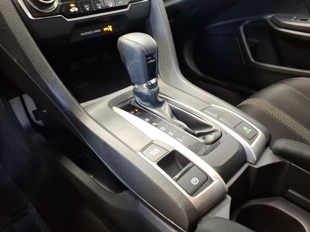 Photo 14 of this HONDA CIVIC