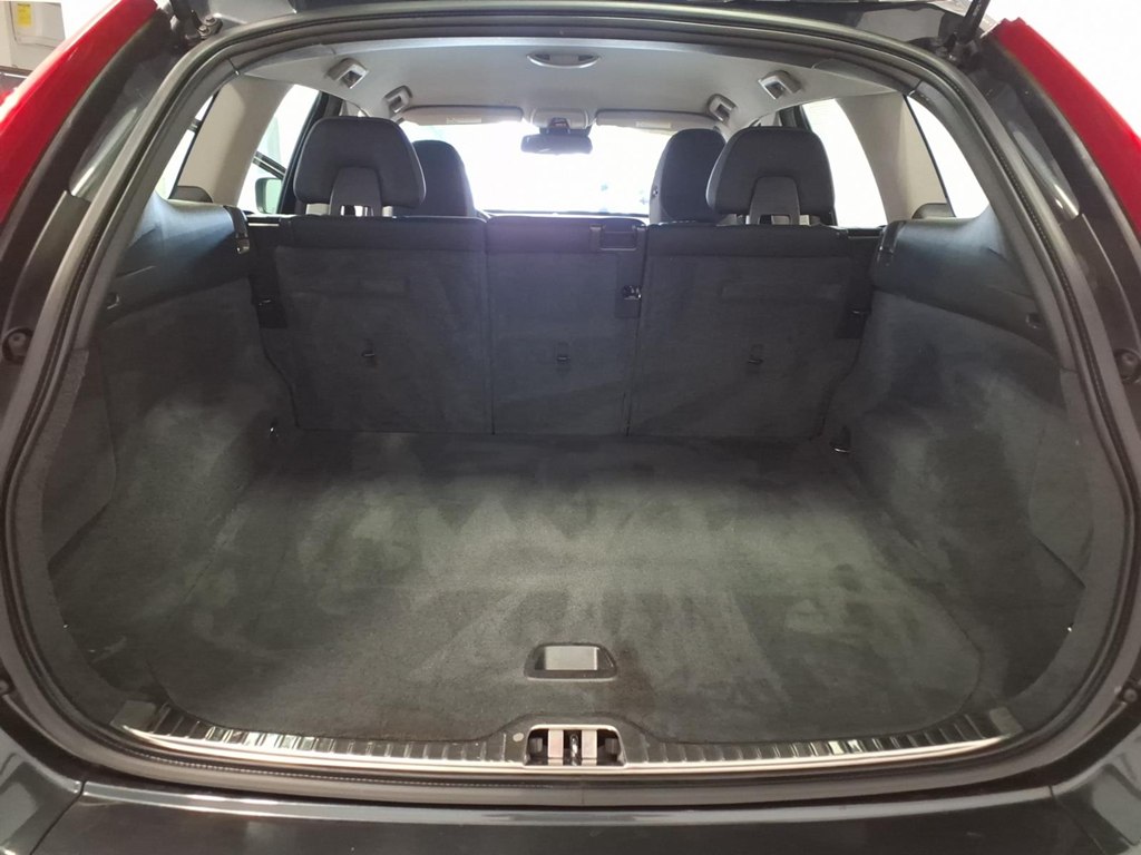 Photo 21 of this VOLVO XC60