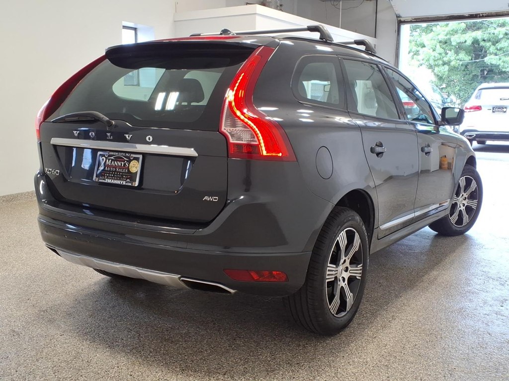 Photo 4 of this VOLVO XC60