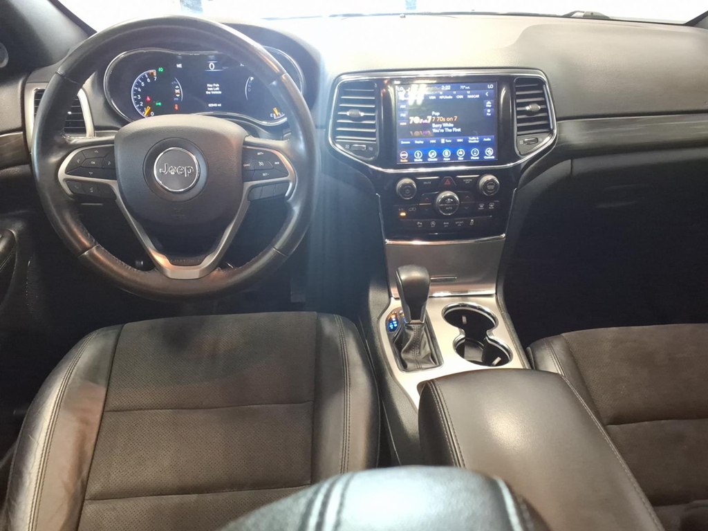 Photo 9 of this JEEP GRAND CHEROKEE