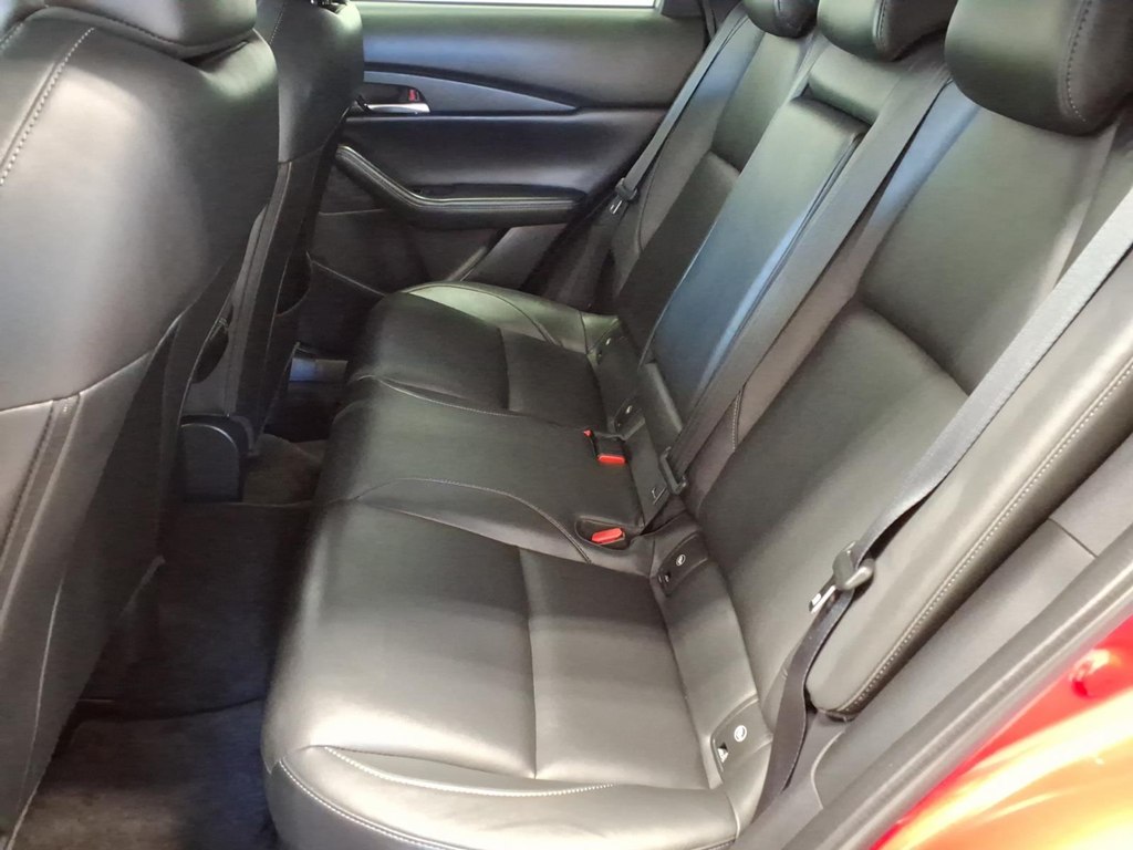 Photo 20 of this MAZDA CX-30
