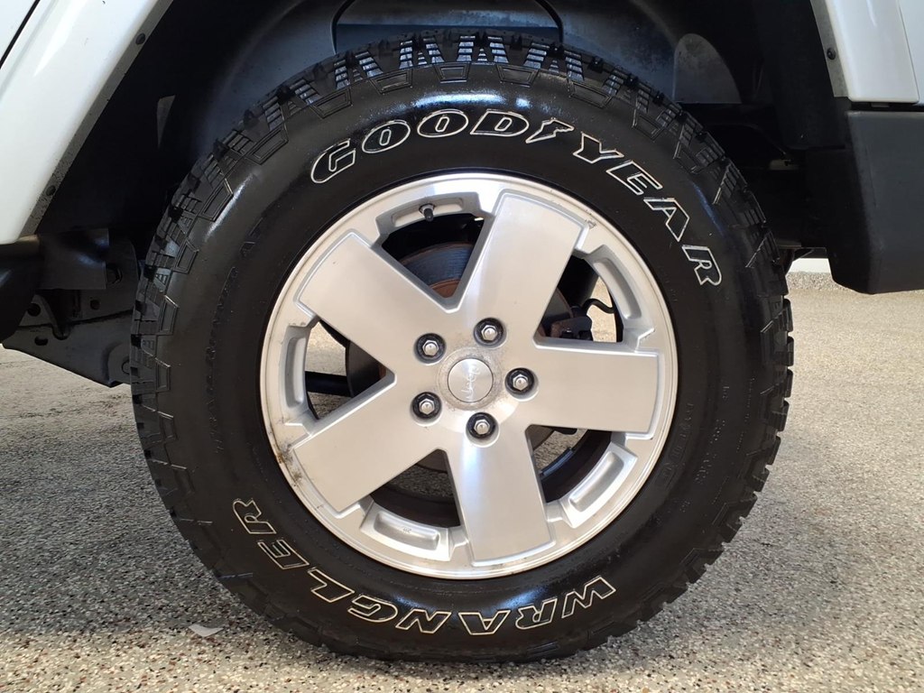 Photo 7 of this JEEP WRANGLER UNLIMI