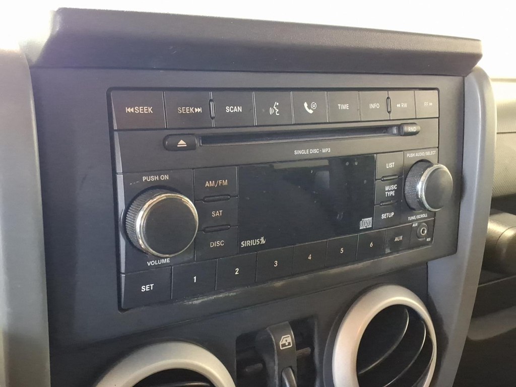 Photo 11 of this JEEP WRANGLER UNLIMI