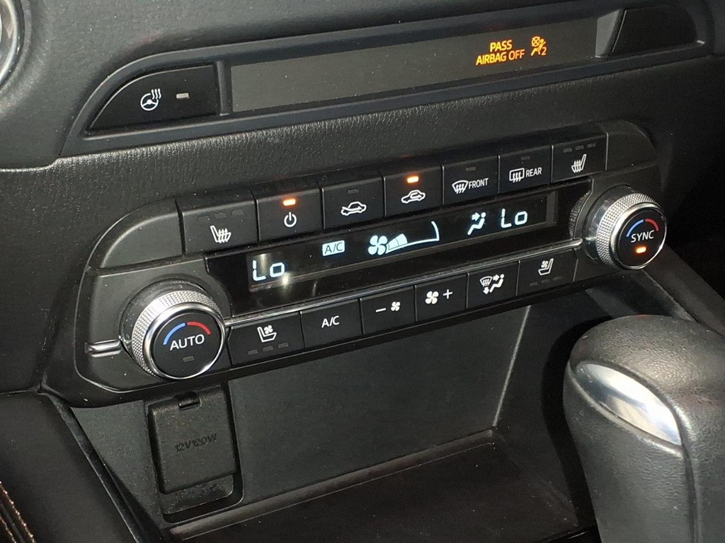 Photo 17 of this MAZDA CX-5