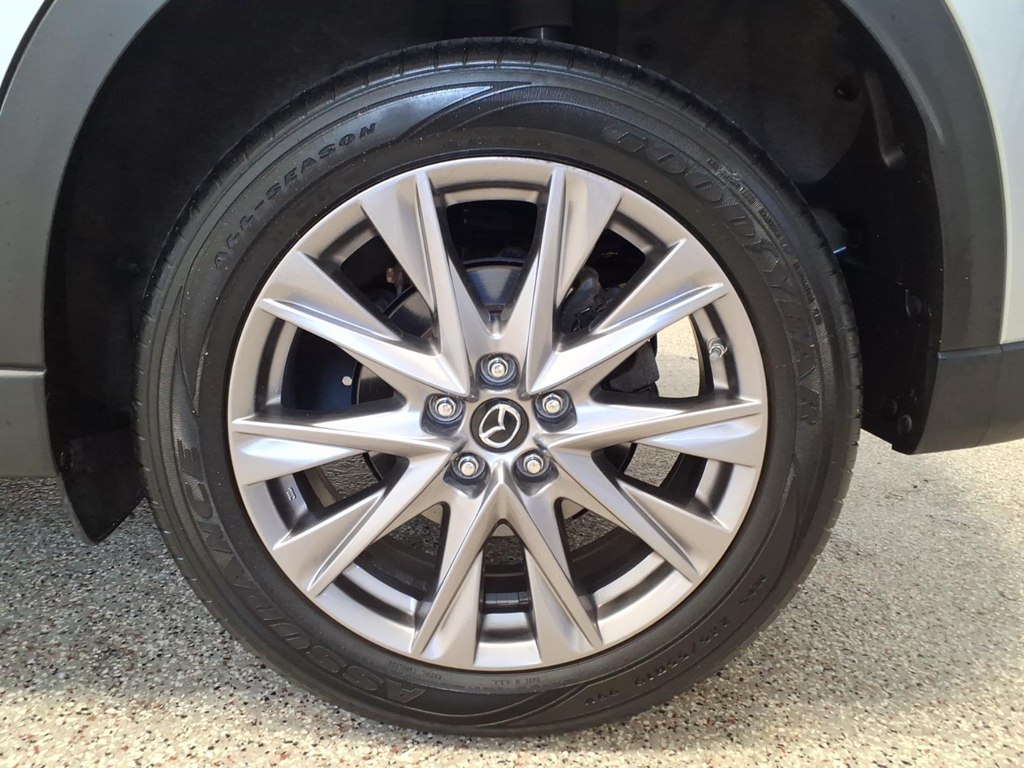 Photo 7 of this MAZDA CX-5