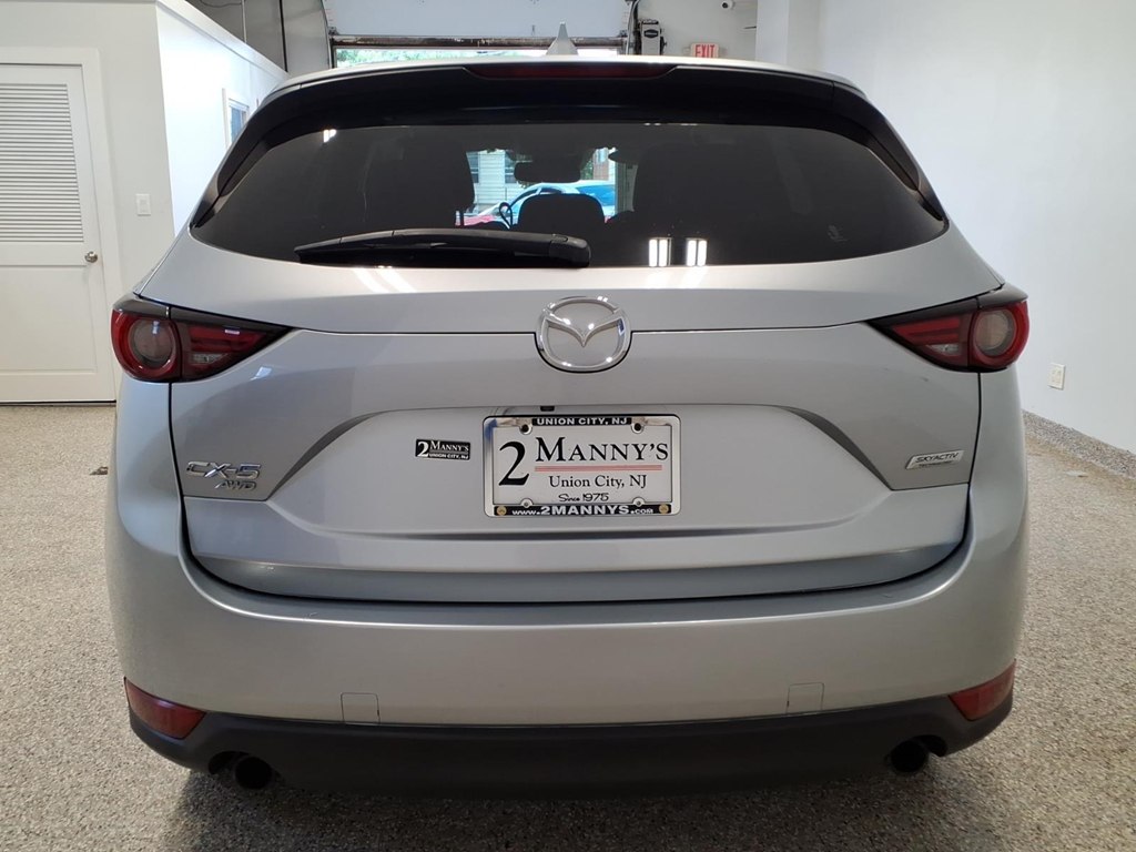 Photo 5 of this MAZDA CX-5
