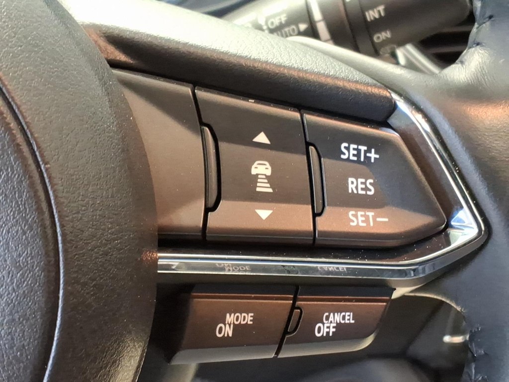 Photo 12 of this MAZDA CX-5