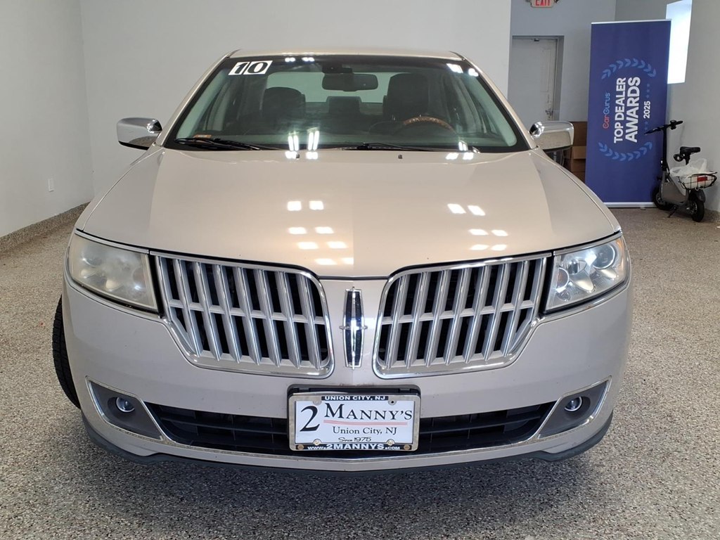 Photo 2 of this LINCOLN MKZ