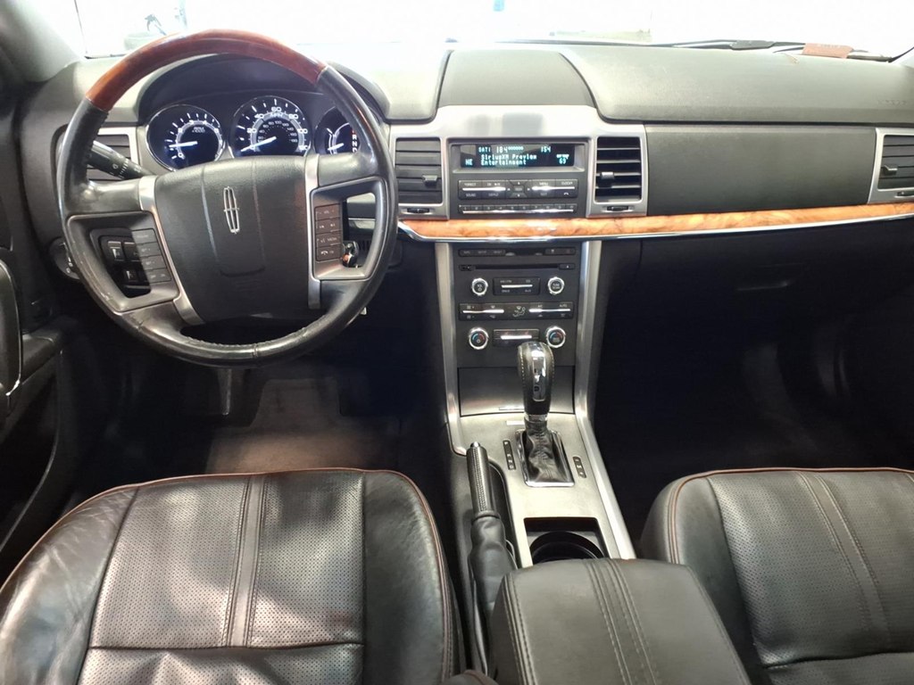 Photo 9 of this LINCOLN MKZ